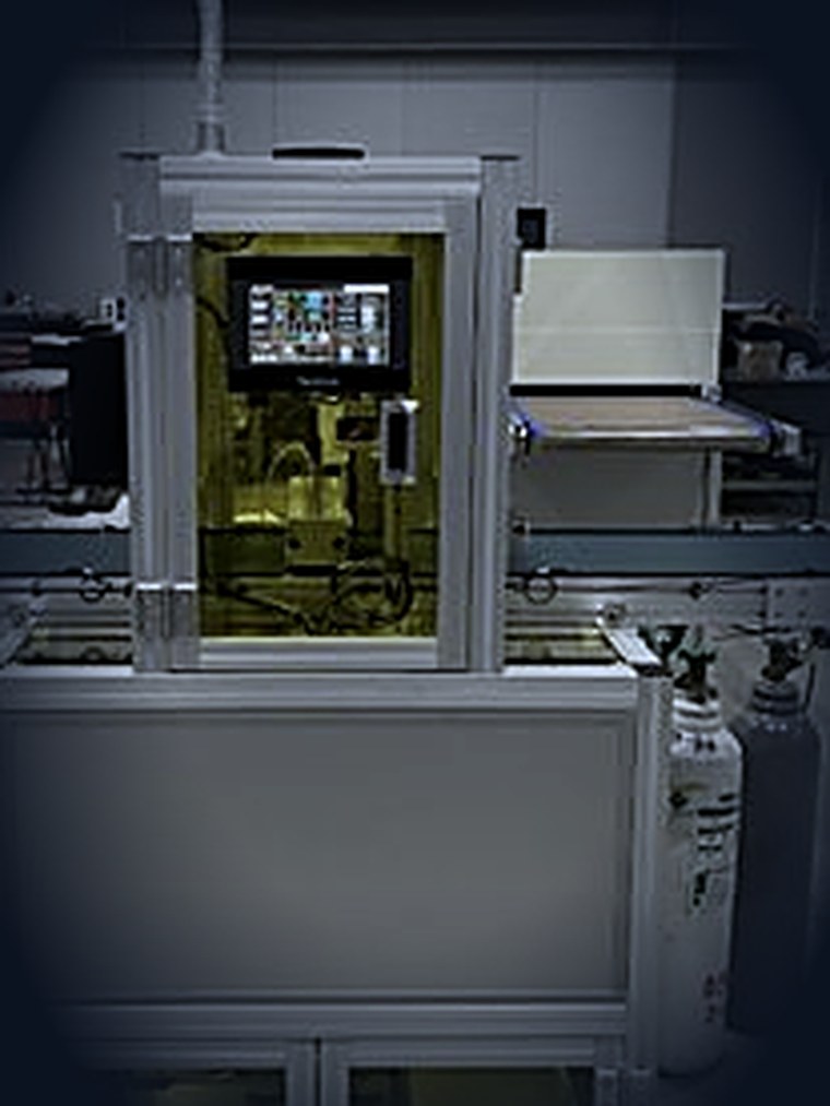 Plasma surface preparation machine